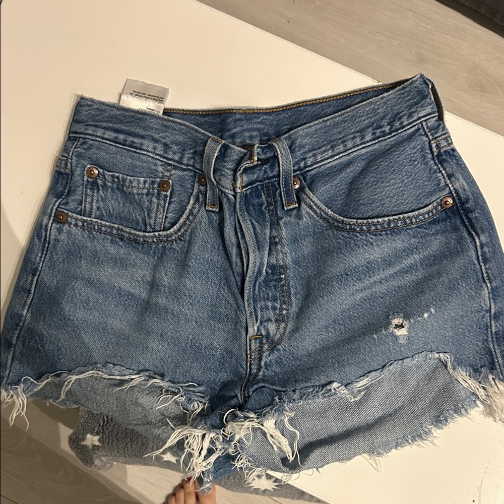 Levi’s shorts